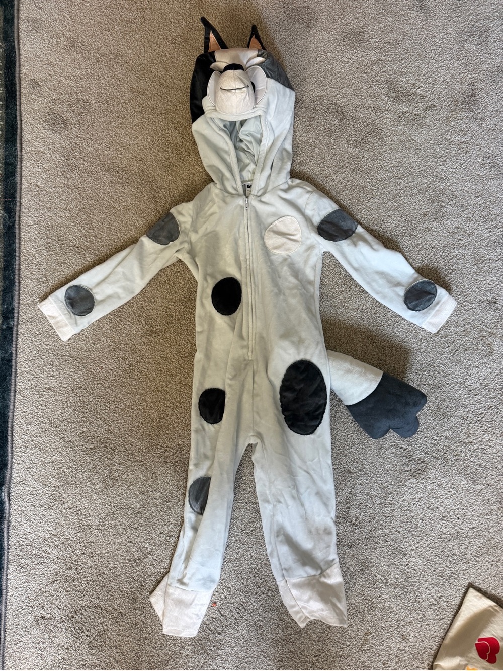 Gray Muffin (from Bluey) Hooded Kids Costume Sz. 3T-4T